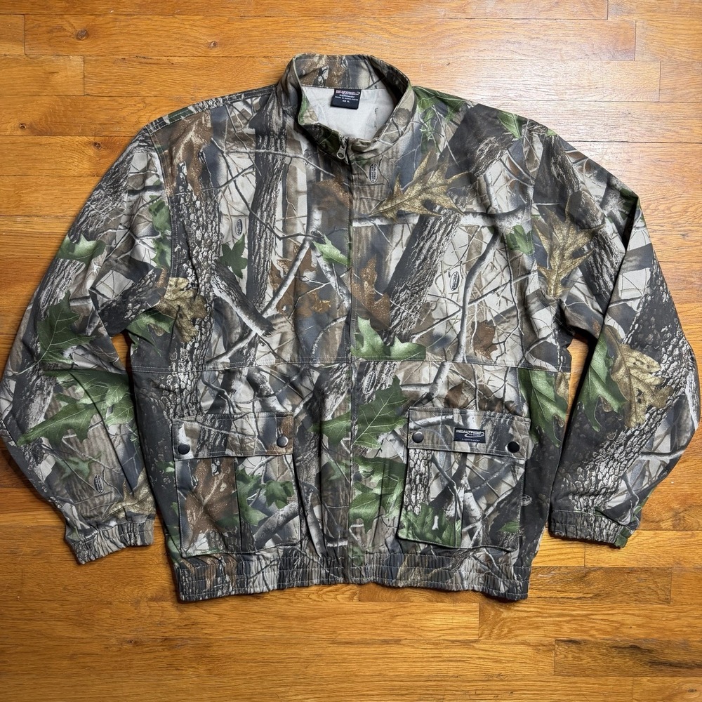 Whitewater Outdoors Realtree Hardwoods Pro Series Camo Bomber Jacket XL Hunting